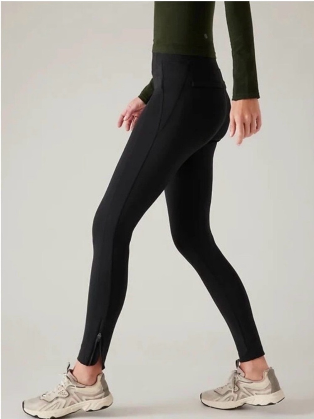 Women’s High-Rise Black Performance Leggings